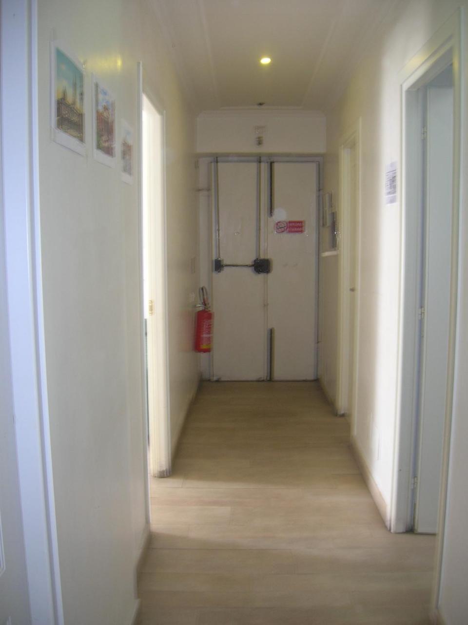 Light Inn Affittacamere Рим Экстерьер фото
